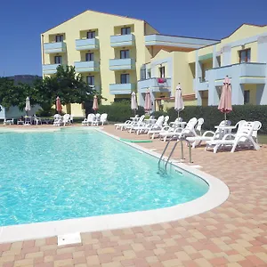 3* Lägenhetshotell Isola Rossa