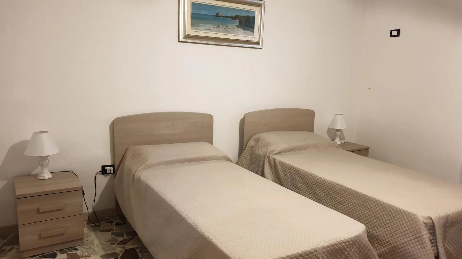 Aparthotel Bingo 1 Completo Alghero 0*,  Italia